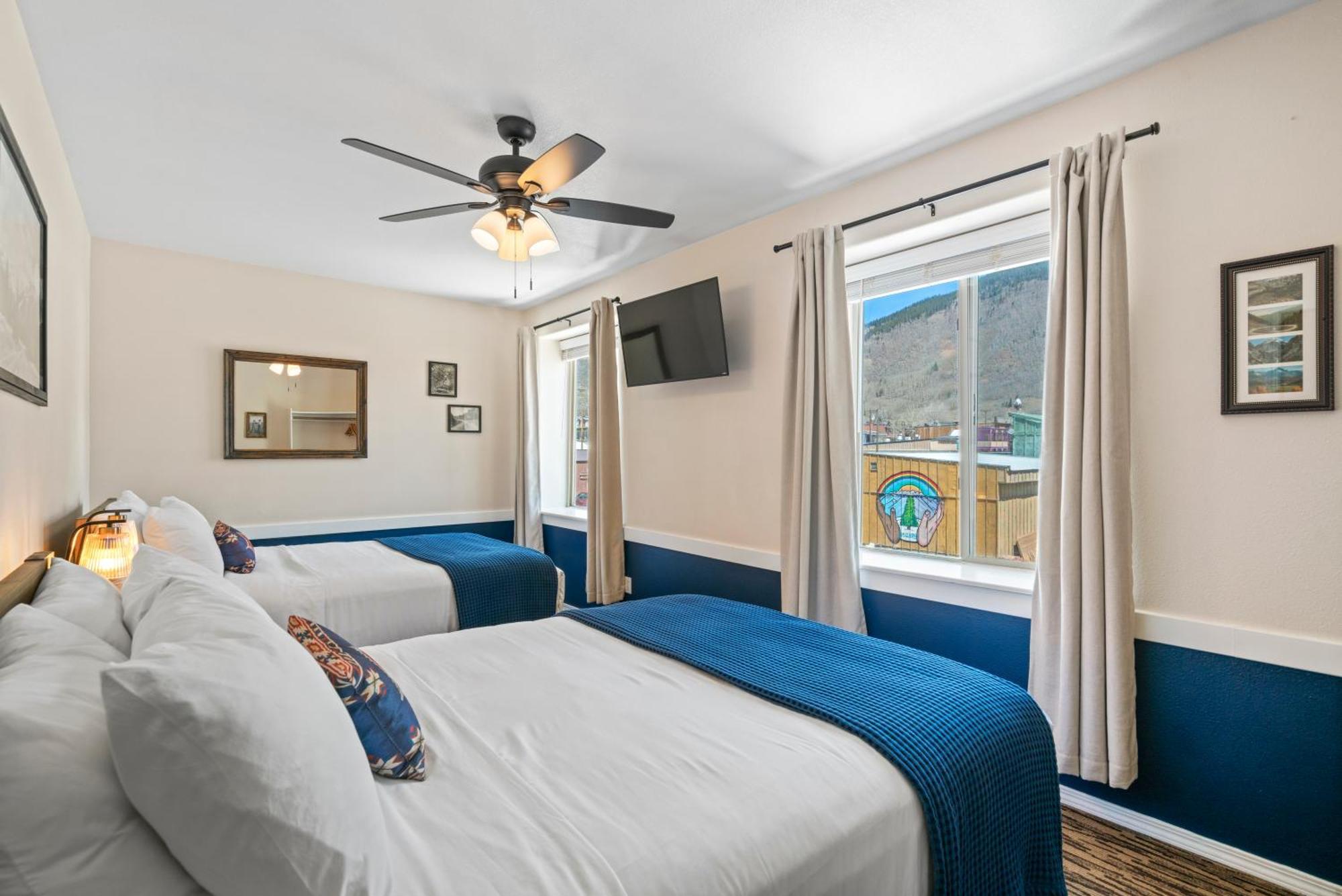 The Bent Elbow Hotel Silverton Екстериор снимка